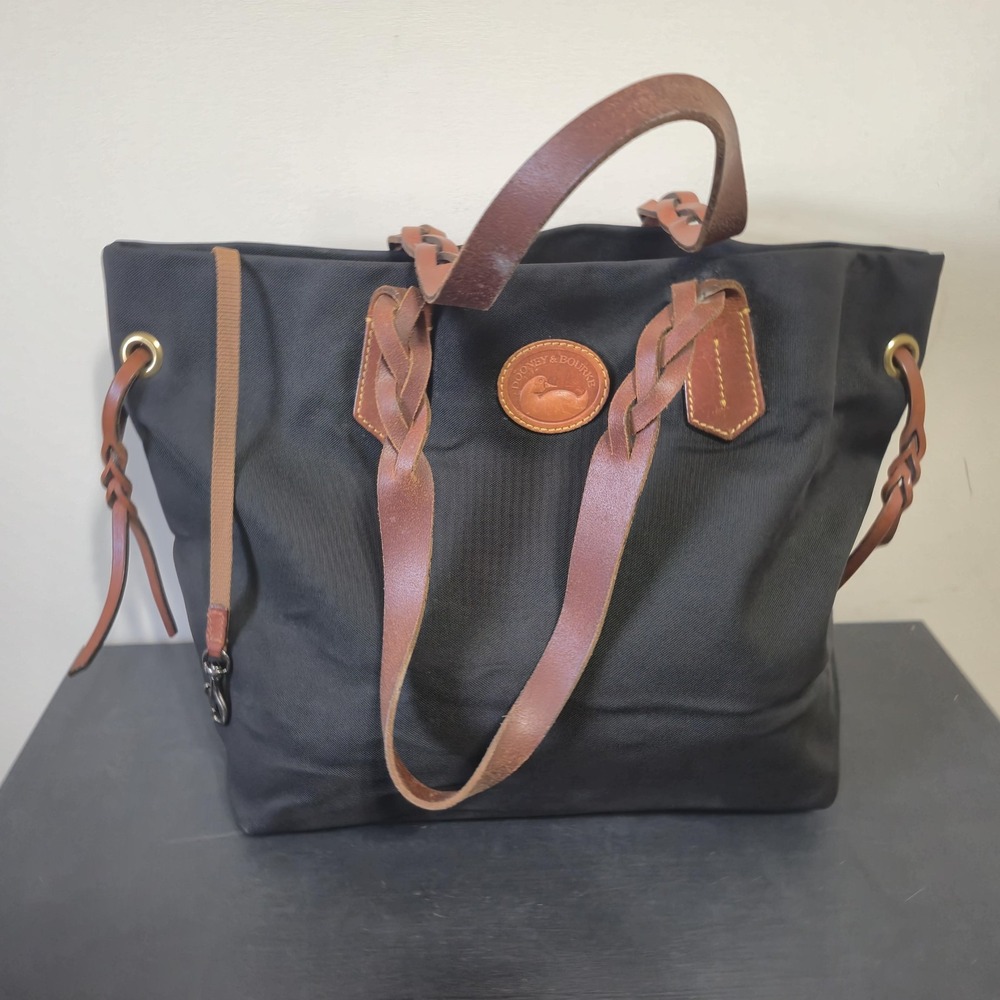 Dooney & Bourke Nylon Shopper Tote Bag Black Nylon Leather Braided Duck Logo Boh
